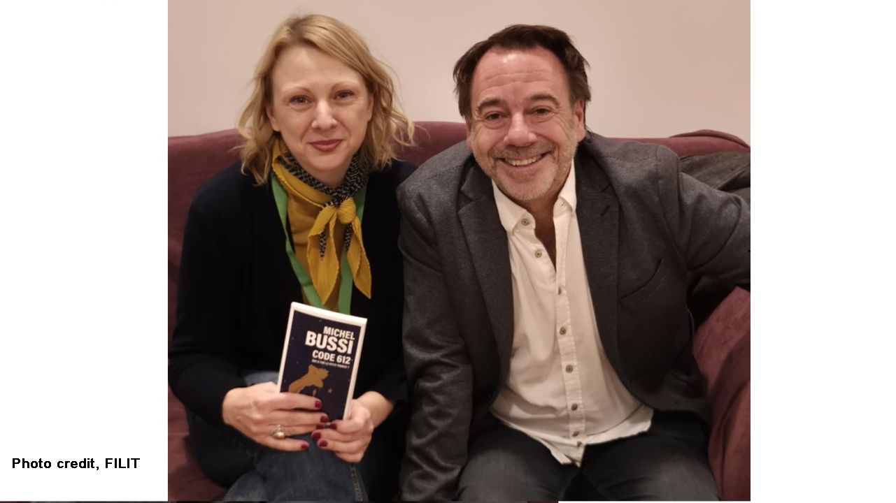 L’écrivain Michel Bussi, en Roumanie